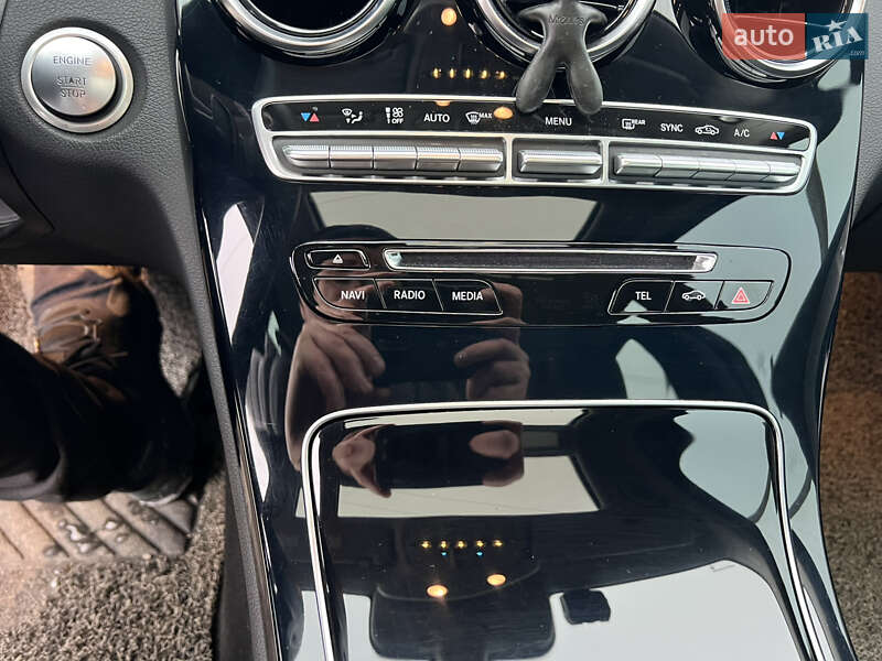 Седан Mercedes-Benz C-Class 2017 в Ізяславі