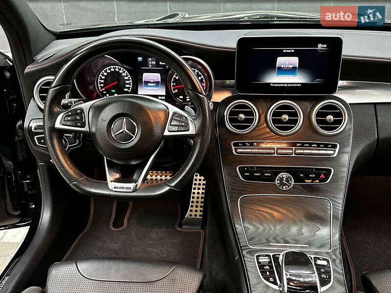 Седан Mercedes-Benz C-Class 2016 в Киеве