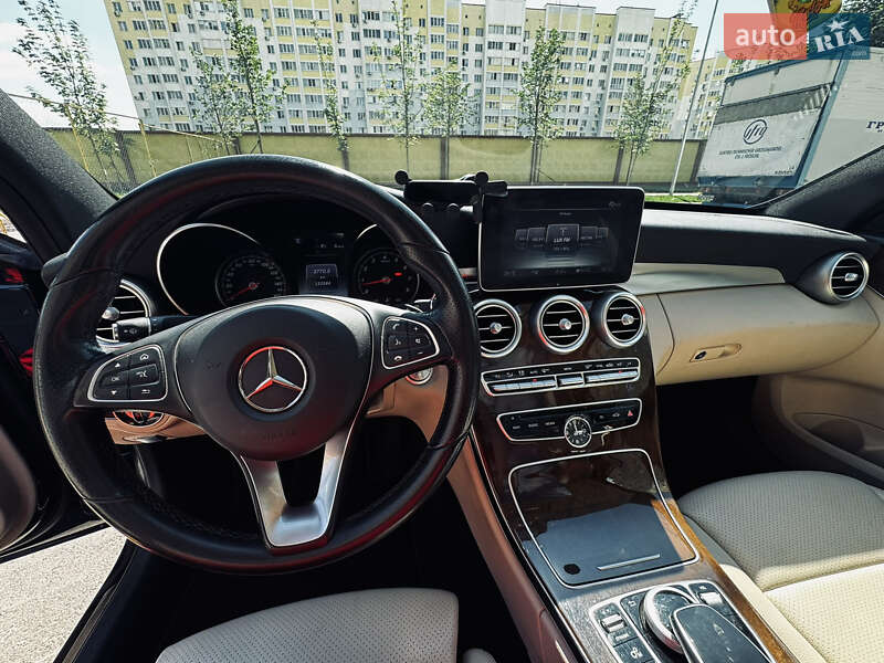 Седан Mercedes-Benz C-Class 2016 в Києві