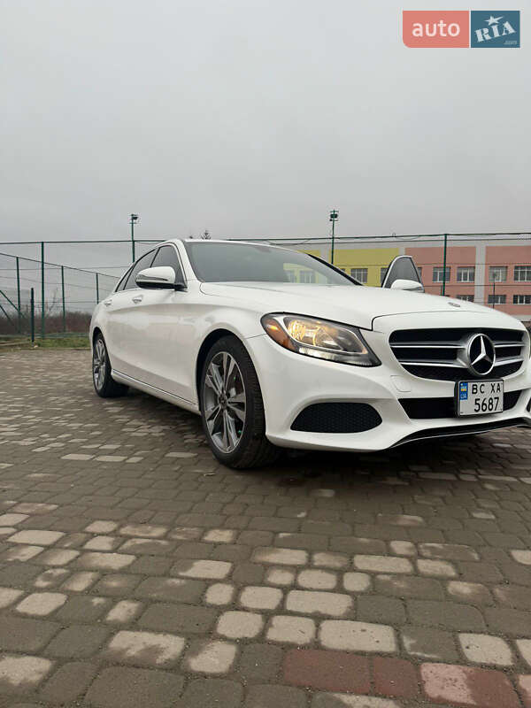 Седан Mercedes-Benz C-Class 2018 в Самборе