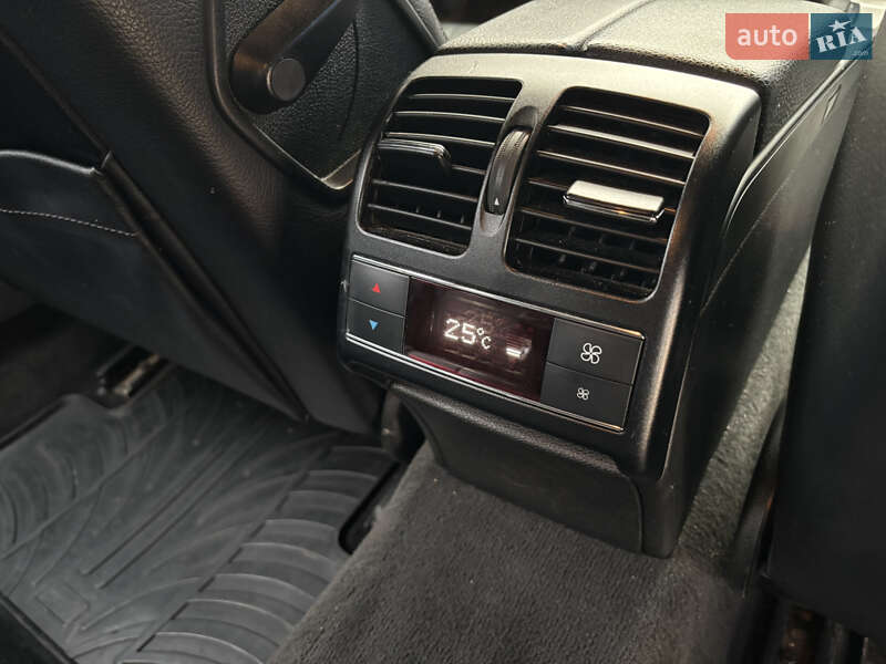 Универсал Mercedes-Benz C-Class 2012 в Ужгороде