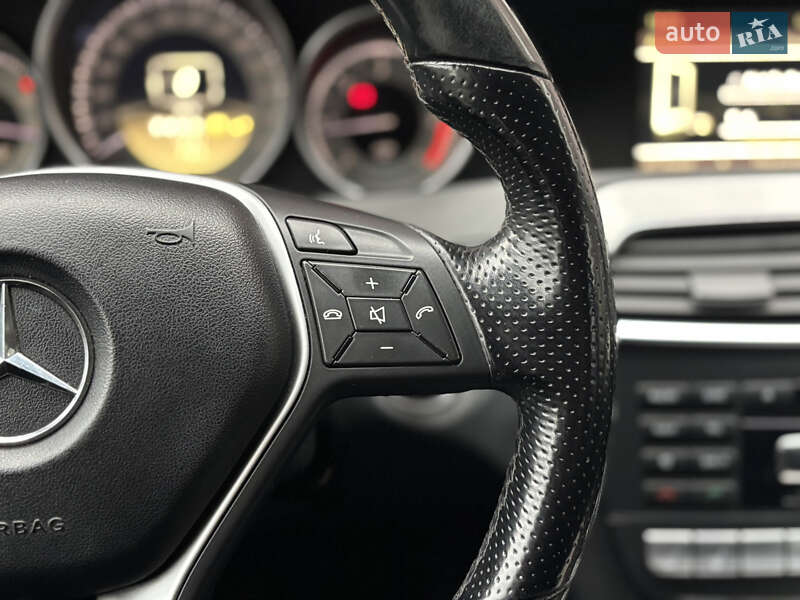 Универсал Mercedes-Benz C-Class 2012 в Ужгороде