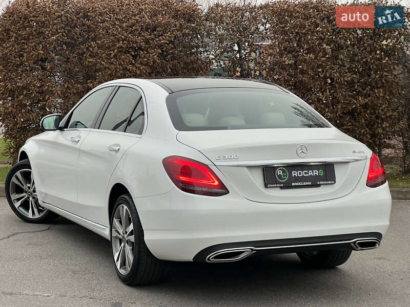 Седан Mercedes-Benz C-Class 2020 в Киеве