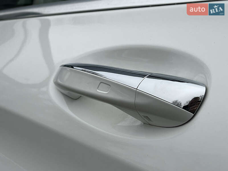 Седан Mercedes-Benz C-Class 2020 в Киеве