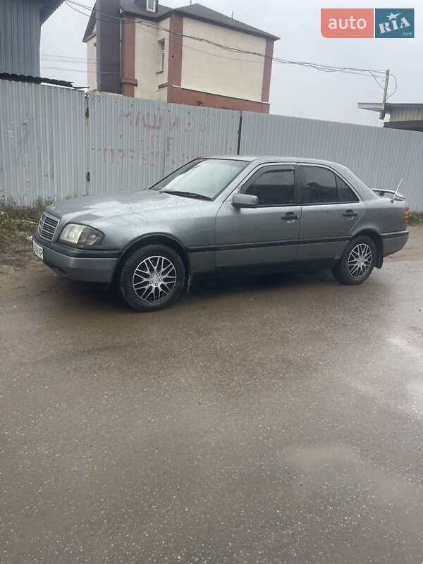 Седан Mercedes-Benz C-Class 1994 в Харькове фото 5 Седан Mercedes-Benz C-Class 1994 в Харькове