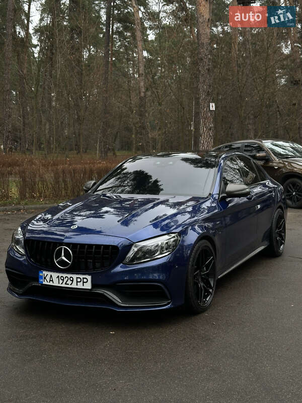 Седан Mercedes-Benz C-Class 2019 в Киеве фото Седан Mercedes-Benz C-Class 2019 в Киеве