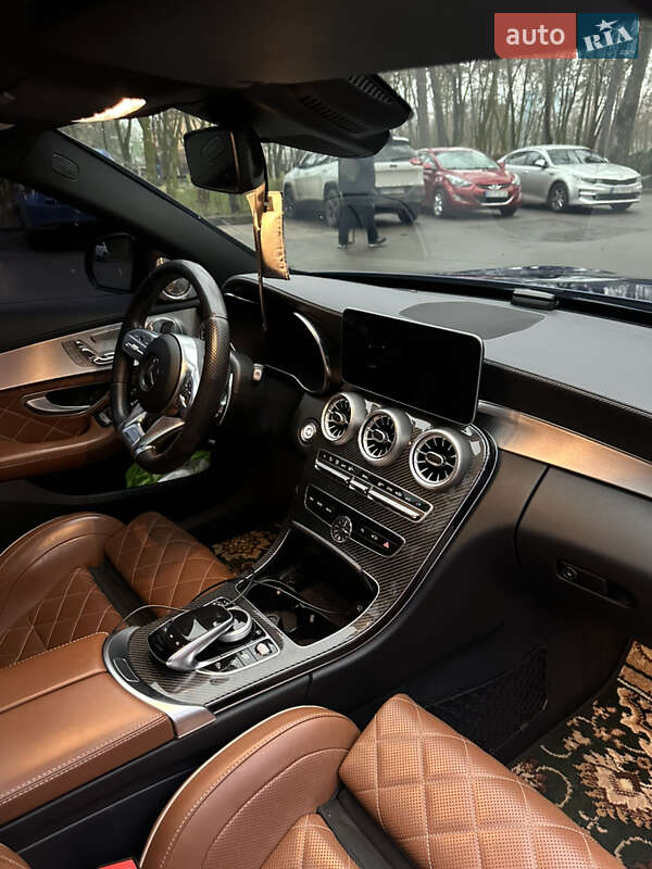Седан Mercedes-Benz C-Class 2019 в Киеве фото 26 Седан Mercedes-Benz C-Class 2019 в Киеве