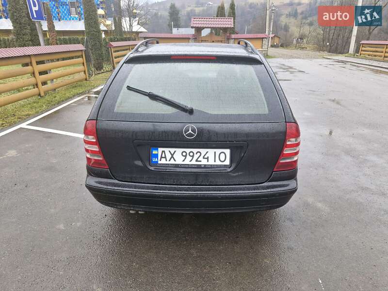 Универсал Mercedes-Benz C-Class 2005 в Верховине