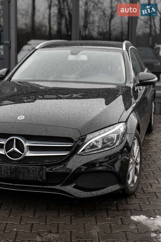 Універсал Mercedes-Benz C-Class 2017 в Львові фото 12 Універсал Mercedes-Benz C-Class 2017 в Львові