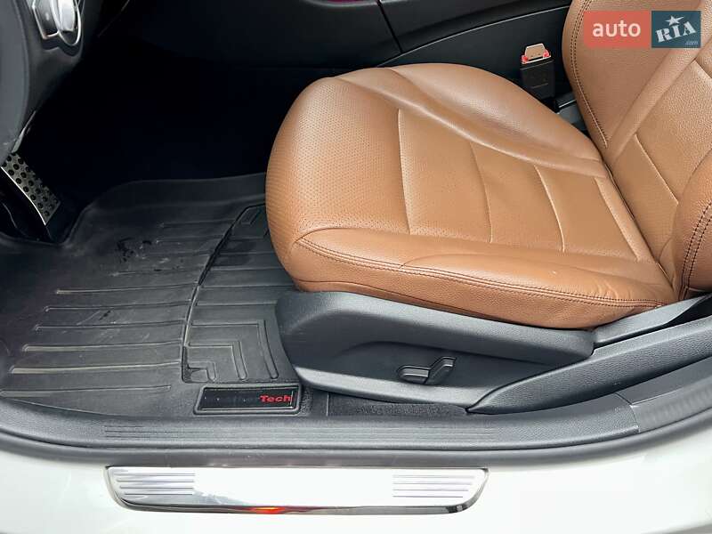 Седан Mercedes-Benz C-Class 2018 в Киеве фото 20 Седан Mercedes-Benz C-Class 2018 в Киеве