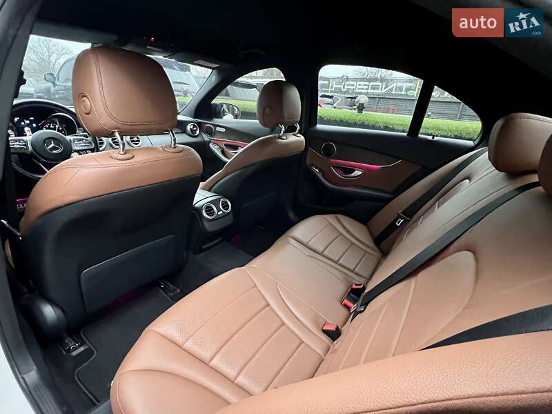 Седан Mercedes-Benz C-Class 2018 в Киеве фото 30 Седан Mercedes-Benz C-Class 2018 в Киеве