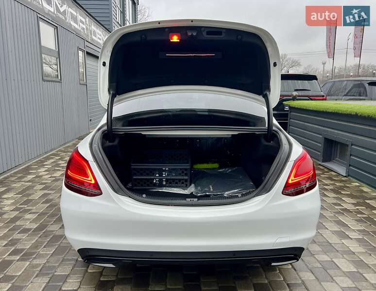 Седан Mercedes-Benz C-Class 2018 в Киеве фото 33 Седан Mercedes-Benz C-Class 2018 в Киеве