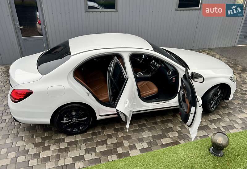 Седан Mercedes-Benz C-Class 2018 в Киеве фото 79 Седан Mercedes-Benz C-Class 2018 в Киеве