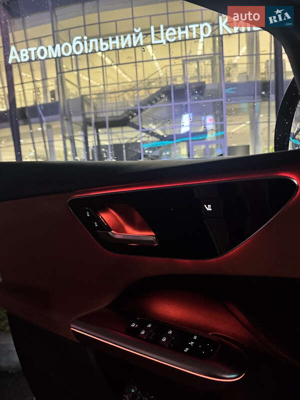 Седан Mercedes-Benz C-Class 2023 в Киеве фото 8 Седан Mercedes-Benz C-Class 2023 в Киеве