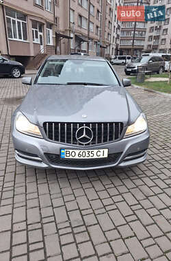 Седан Mercedes-Benz C-Class 2011 в Ивано-Франковске