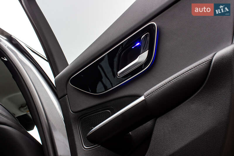 Седан Mercedes-Benz C-Class 2024 в Львові фото 38 Седан Mercedes-Benz C-Class 2024 в Львові