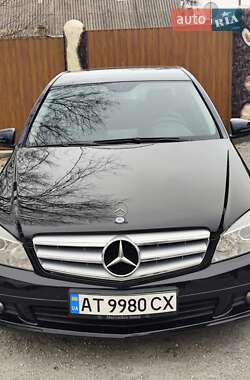 Седан Mercedes-Benz C-Class 2010 в Запорожье