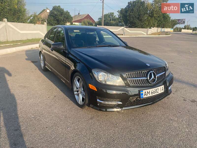 Седан Mercedes-Benz C-Class 2013 в Ирпене фото 2 Седан Mercedes-Benz C-Class 2013 в Ирпене