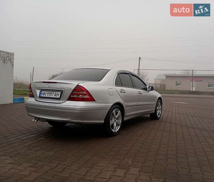Седан Mercedes-Benz C-Class 2000 в Раздельной фото 3 Седан Mercedes-Benz C-Class 2000 в Раздельной