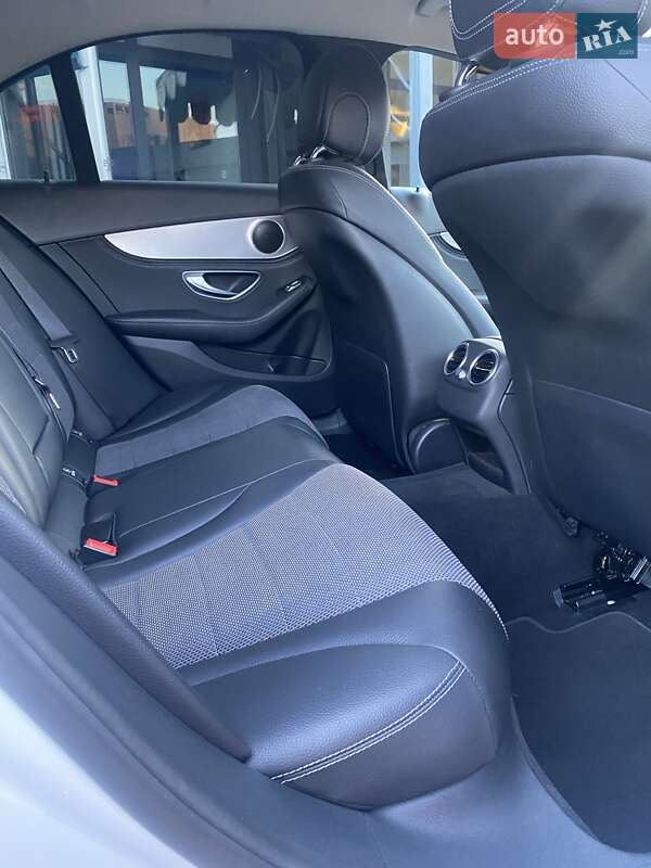 Седан Mercedes-Benz C-Class 2014 в Кривом Роге