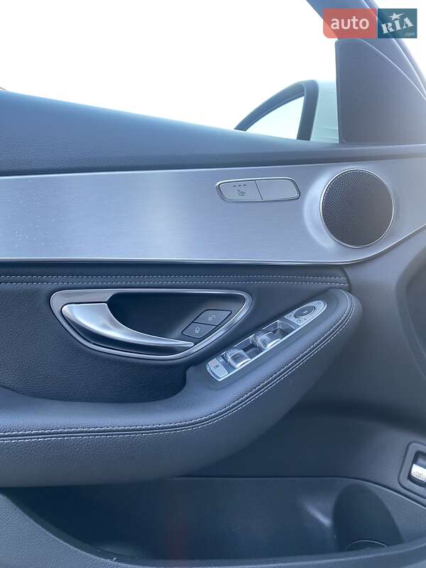Седан Mercedes-Benz C-Class 2014 в Кривом Роге