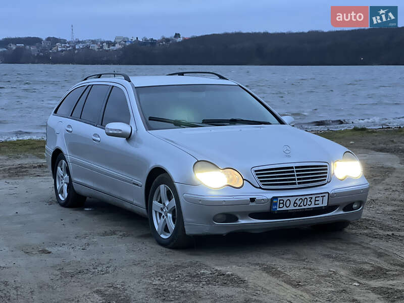 Mercedes-Benz C-Class 2001 Mercedes-Benz C-Class 2001