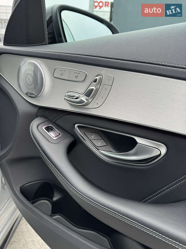 Седан Mercedes-Benz C-Class 2020 в Киеве