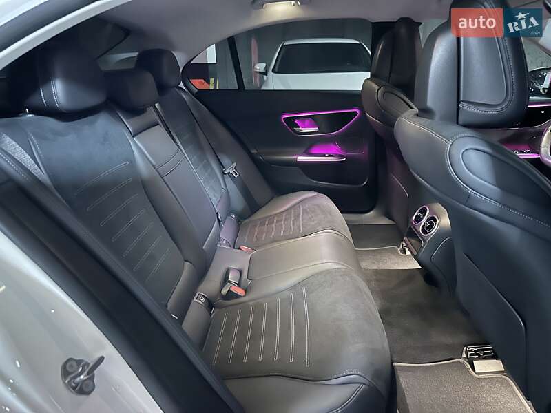 Седан Mercedes-Benz C-Class 2022 в Днепре