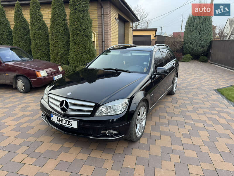 Универсал Mercedes-Benz C-Class 2010 в Барышевке