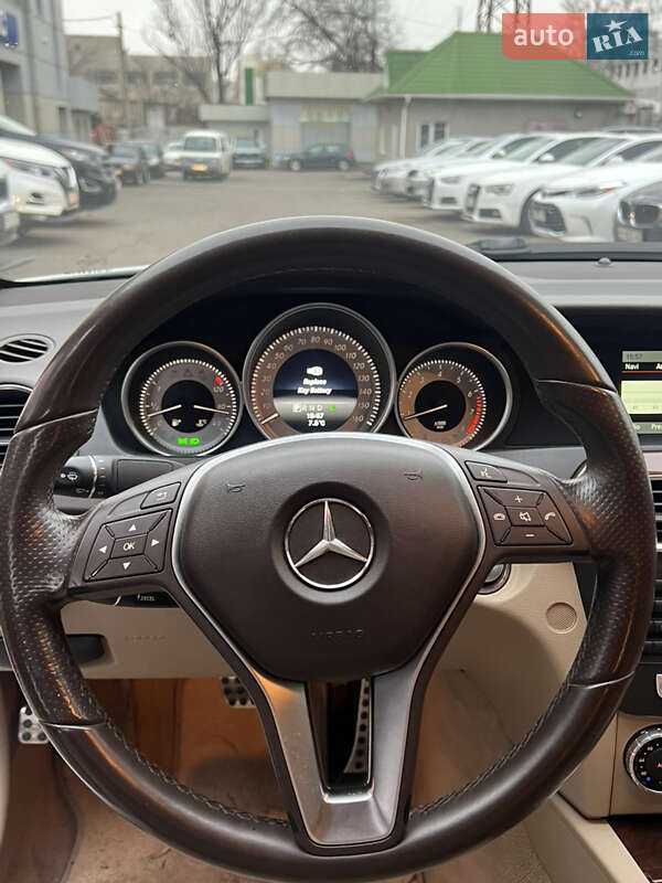 Седан Mercedes-Benz C-Class 2013 в Одесі фото 31 Седан Mercedes-Benz C-Class 2013 в Одесі