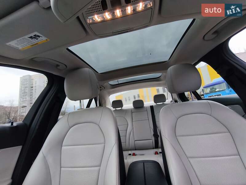 Седан Mercedes-Benz C-Class 2015 в Днепре фото 14 Седан Mercedes-Benz C-Class 2015 в Днепре