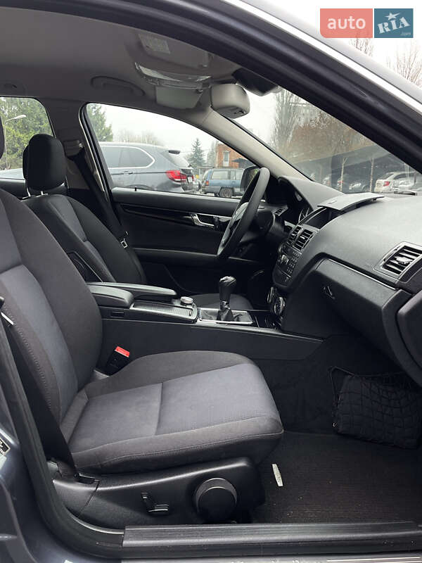 Универсал Mercedes-Benz C-Class 2008 в Хмельницком фото 19 Универсал Mercedes-Benz C-Class 2008 в Хмельницком
