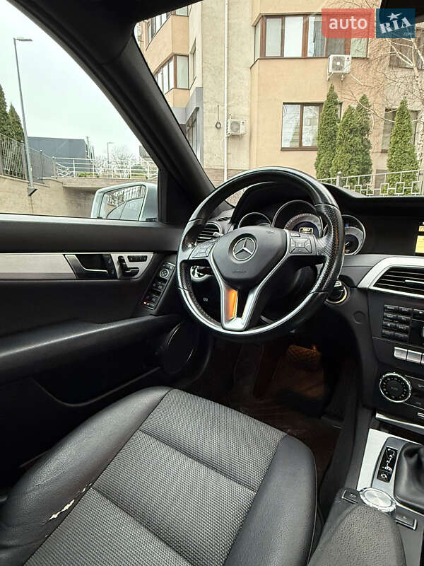 Седан Mercedes-Benz C-Class 2012 в Одессе фото 9 Седан Mercedes-Benz C-Class 2012 в Одессе