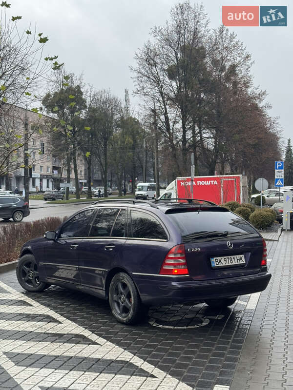 Универсал Mercedes-Benz C-Class 2002 в Ровно