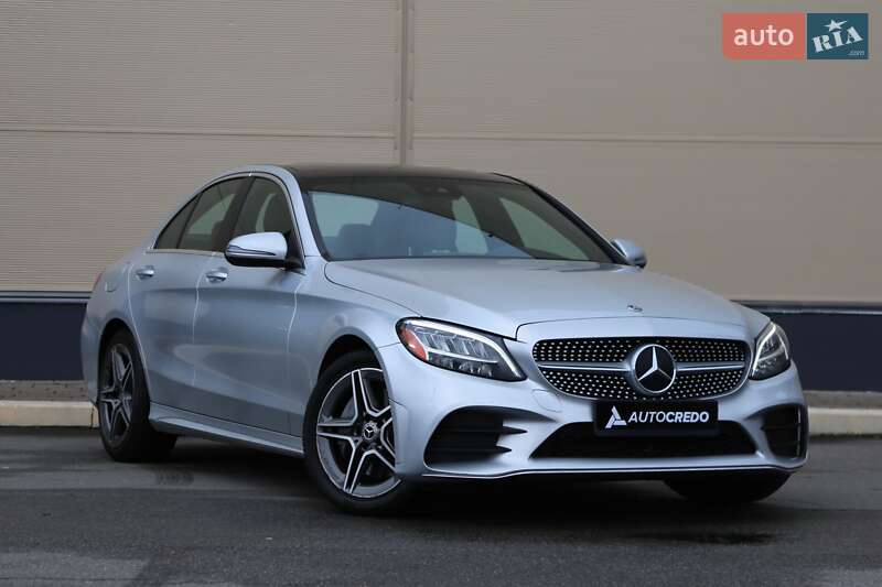 Mercedes-Benz C-Class 2019