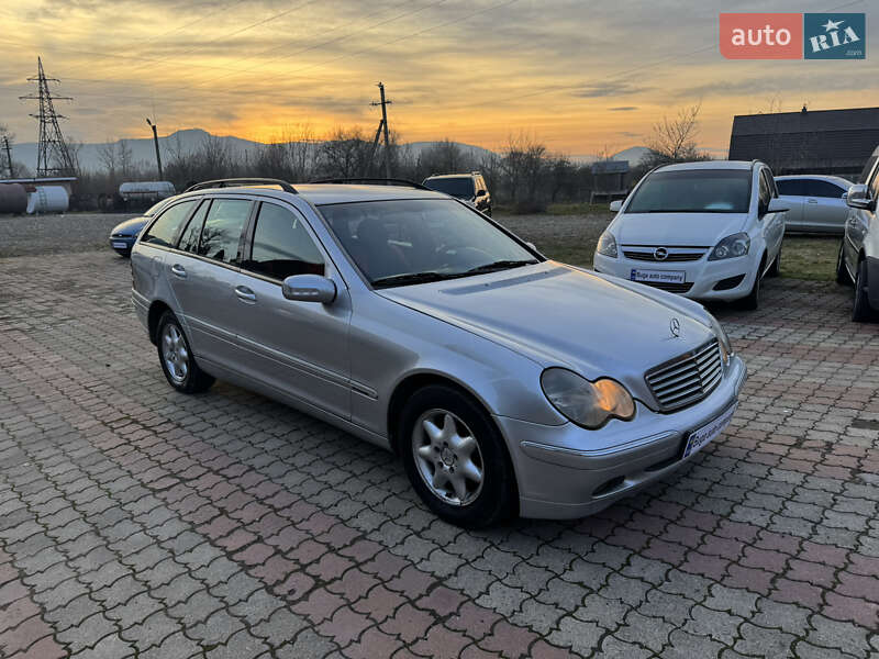 Mercedes-Benz C-Class 2001 Mercedes-Benz C-Class 2001