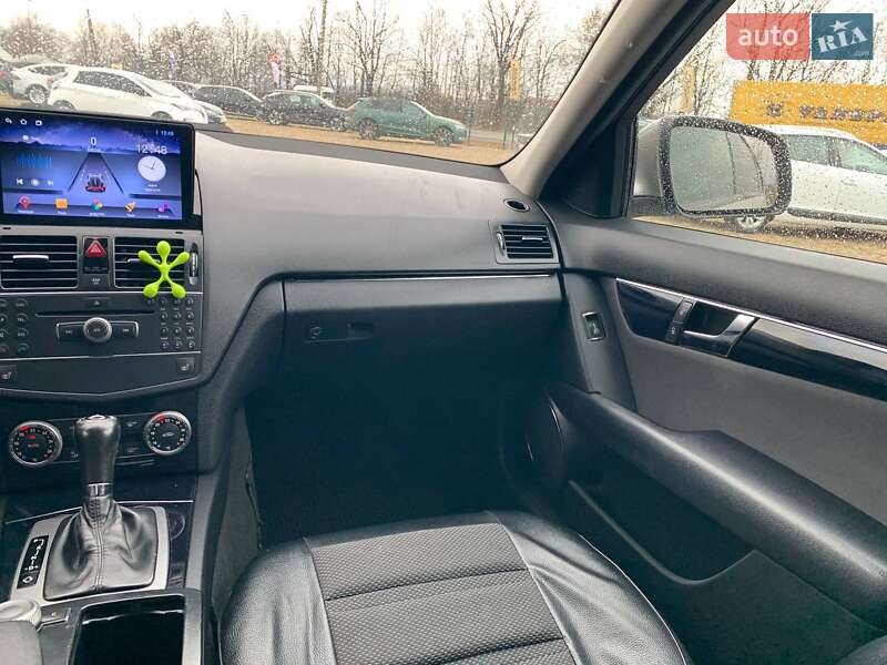 Седан Mercedes-Benz C-Class 2007 в Коломые