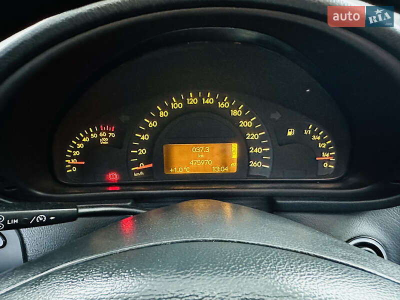 Седан Mercedes-Benz C-Class 2000 в Запорожье фото 15 Седан Mercedes-Benz C-Class 2000 в Запорожье