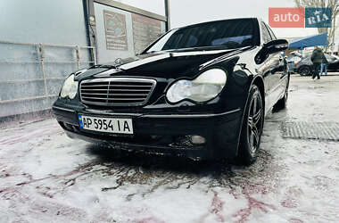 Седан Mercedes-Benz C-Class 2000 в Запоріжжі