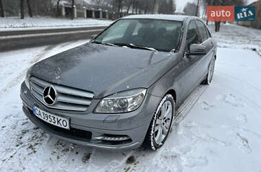 Седан Mercedes-Benz C-Class 2010 в Черкассах