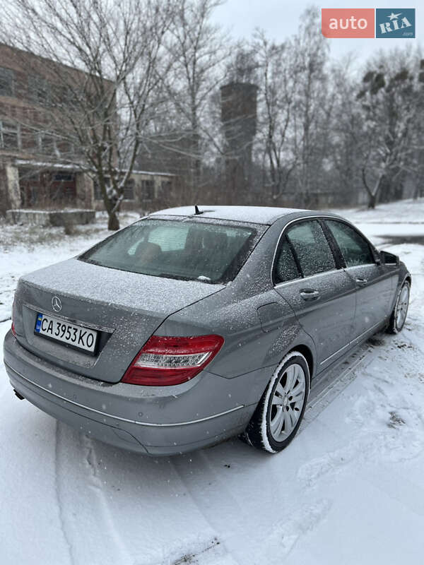 Седан Mercedes-Benz C-Class 2010 в Черкассах фото 6 Седан Mercedes-Benz C-Class 2010 в Черкассах
