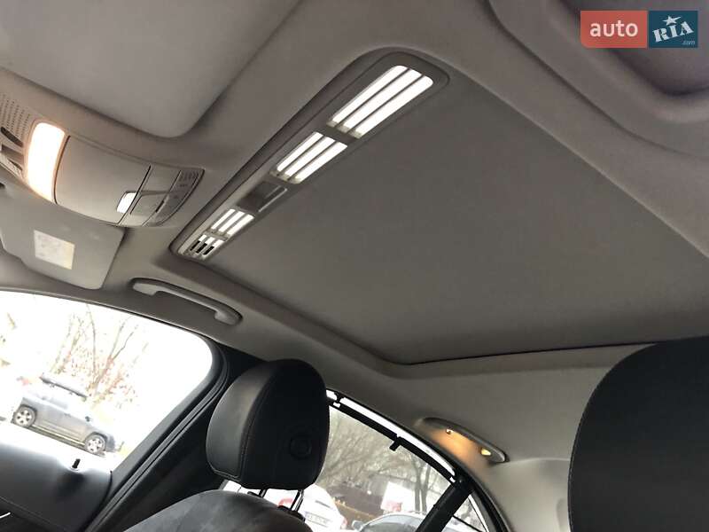 Седан Mercedes-Benz C-Class 2014 в Киеве