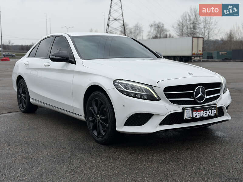 Mercedes-Benz C-Class 2018