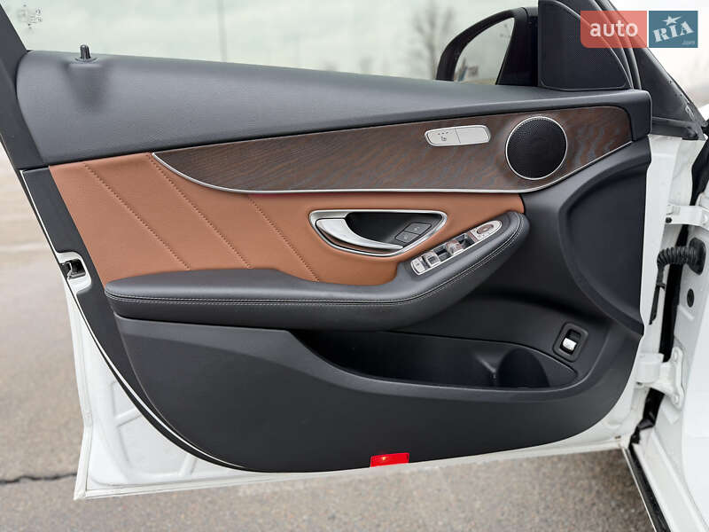 Седан Mercedes-Benz C-Class 2018 в Киеве фото 9 Седан Mercedes-Benz C-Class 2018 в Киеве