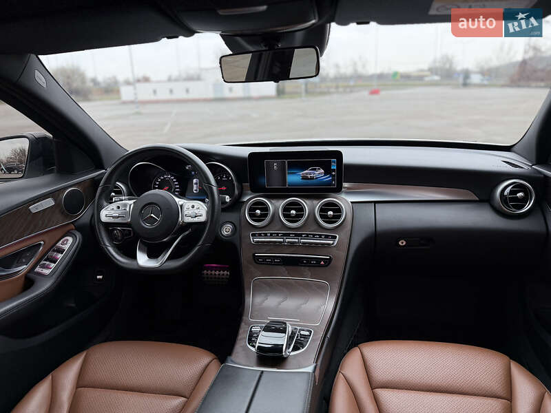 Седан Mercedes-Benz C-Class 2018 в Киеве фото 31 Седан Mercedes-Benz C-Class 2018 в Киеве