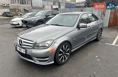 Седан Mercedes-Benz C-Class 2012 в Киеве