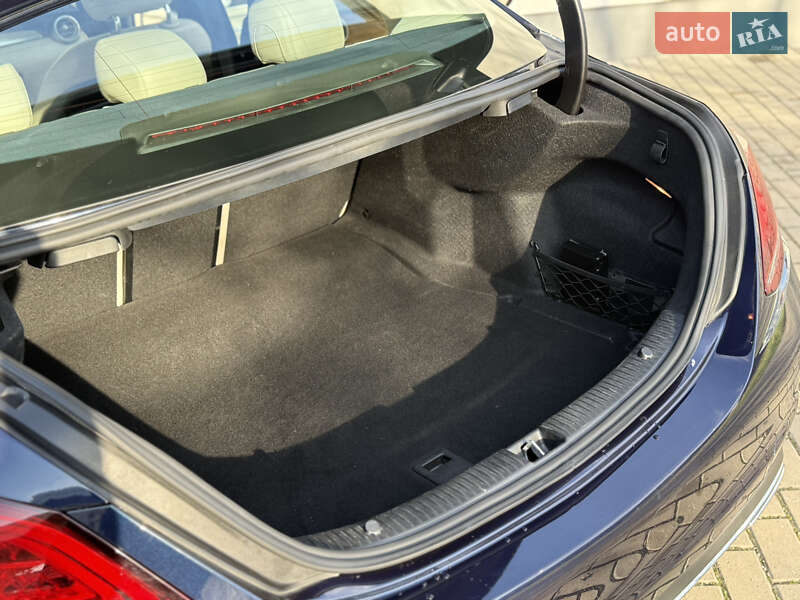 Седан Mercedes-Benz C-Class 2019 в Ужгороде