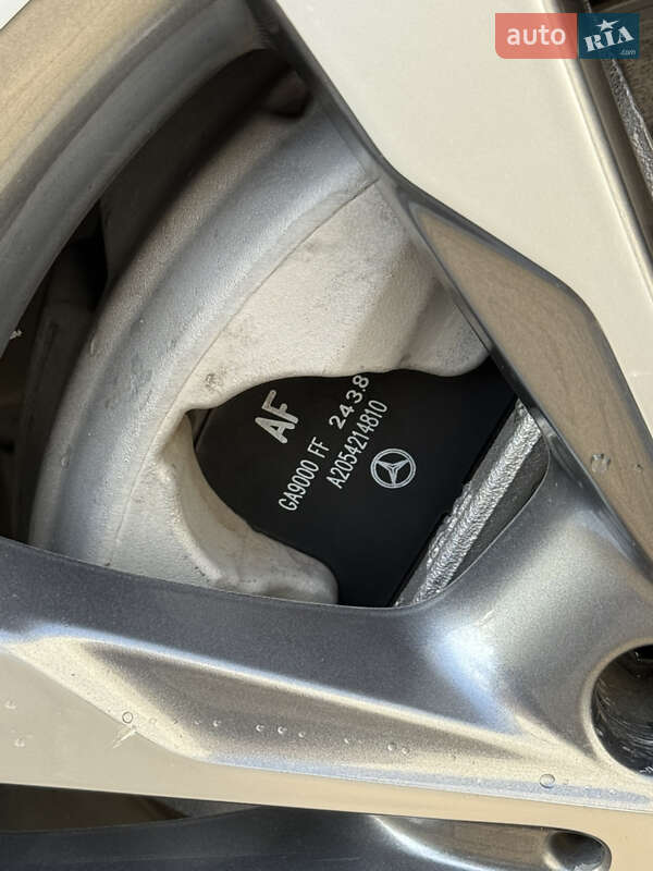 Седан Mercedes-Benz C-Class 2019 в Ужгороде