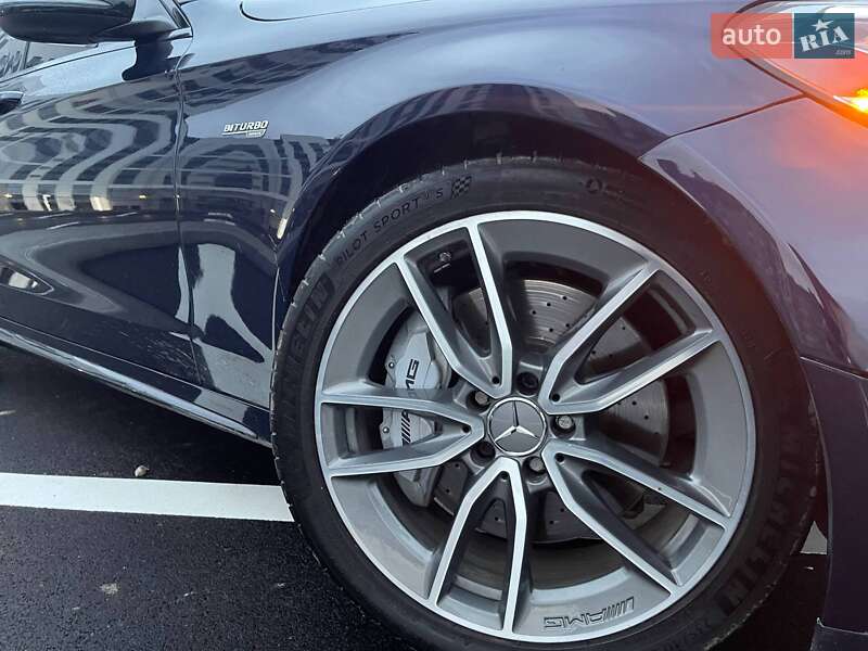 Седан Mercedes-Benz C-Class 2019 в Киеве