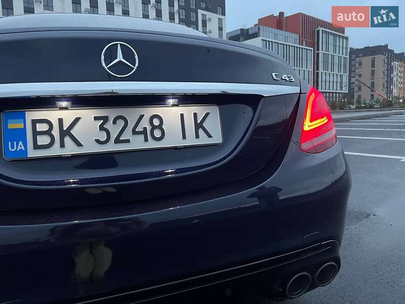 Седан Mercedes-Benz C-Class 2019 в Киеве
